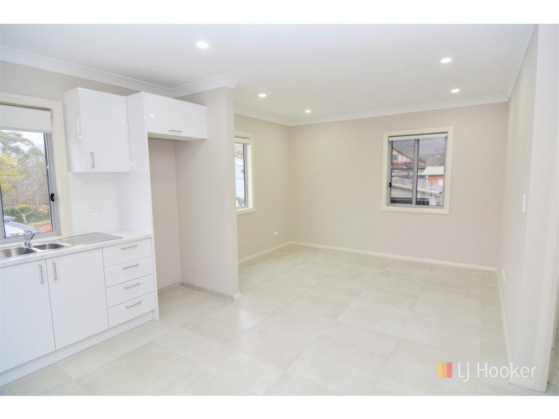 5 & 5a Birdwood Street, Lithgow NSW 2790