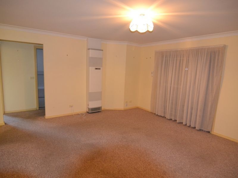 1b Sandalwood Drive, South Bowenfels NSW 2790