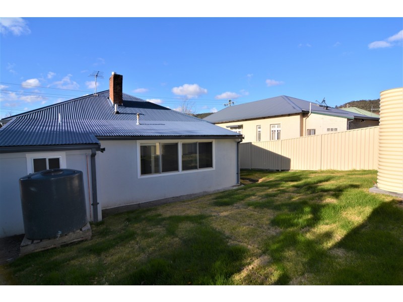 5 Birdwood Street, Lithgow NSW 2790