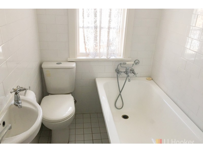 13 Waratah Street, Lithgow NSW 2790