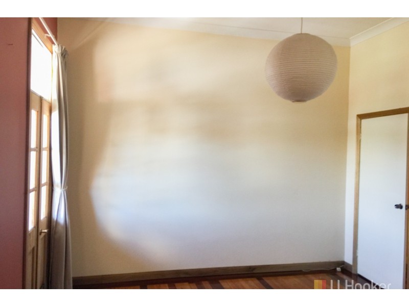 13 Waratah Street, Lithgow NSW 2790