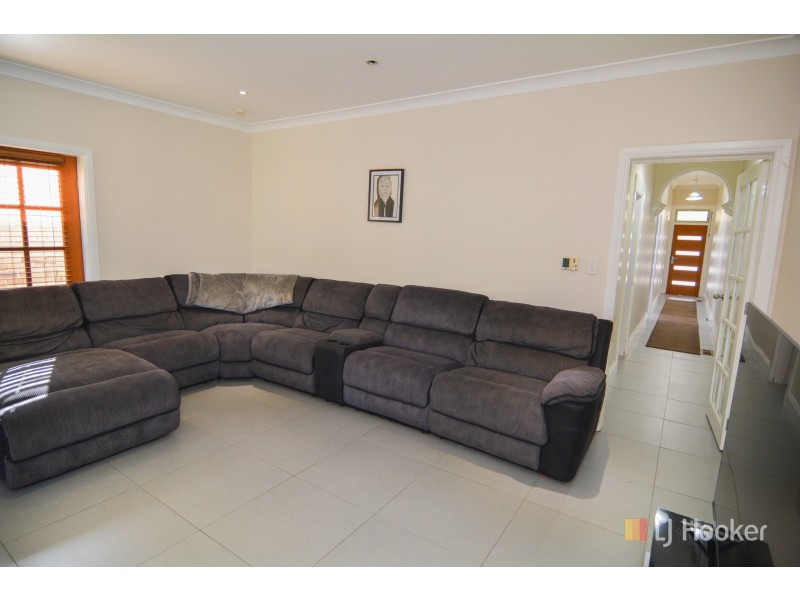 34 Laurence Street, Lithgow NSW 2790