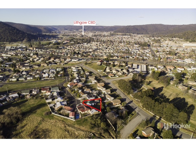 4 Buttress Place, Lithgow NSW 2790