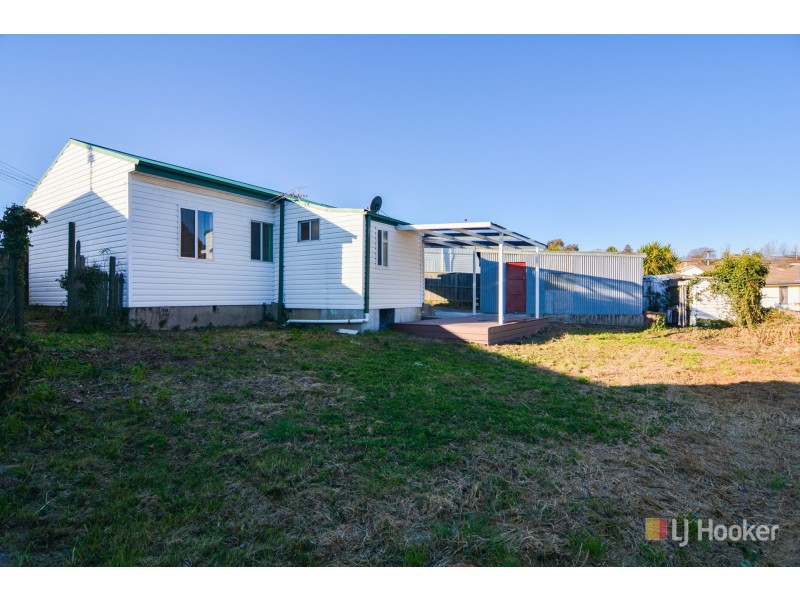 4 Buttress Place, Lithgow NSW 2790