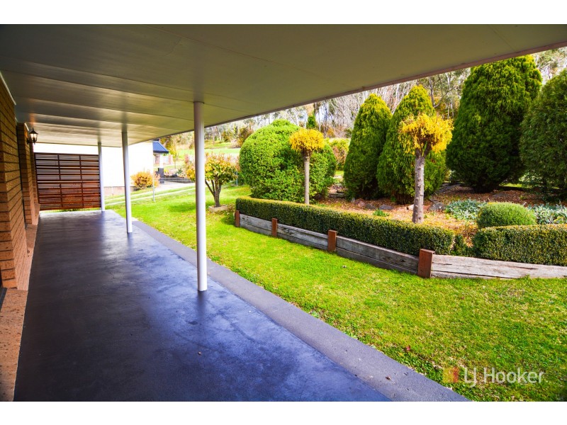 6 Burton Street, Portland NSW 2847