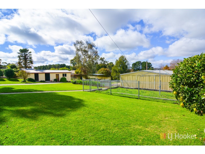 6 Burton Street, Portland NSW 2847