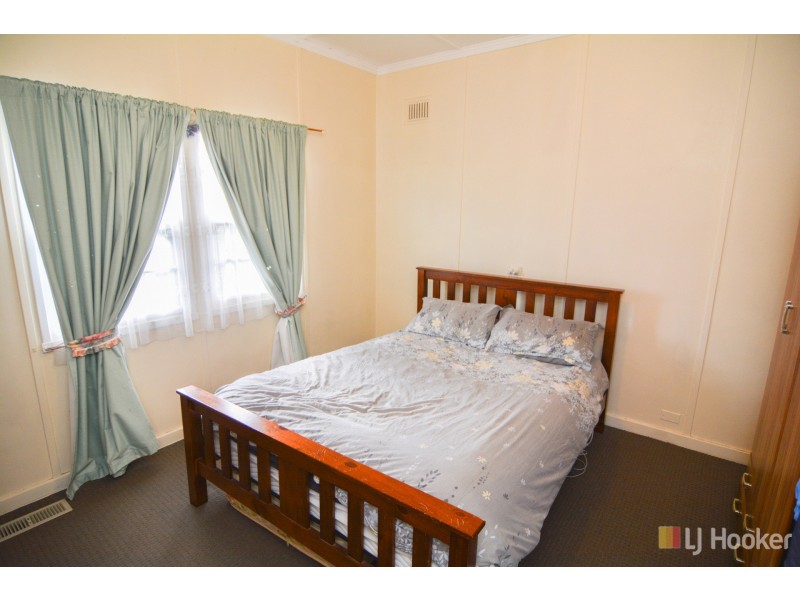 11 Beaufort Street, Lithgow NSW 2790