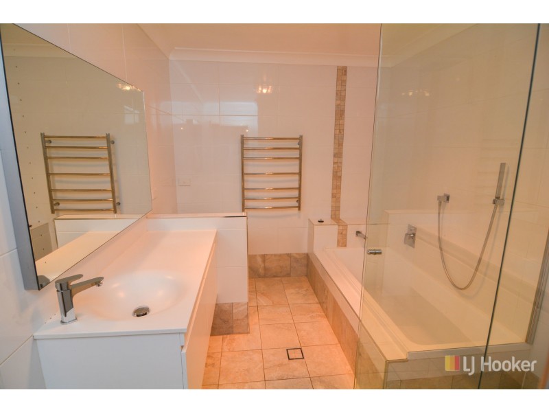 12 Birdwood Street, Lithgow NSW 2790