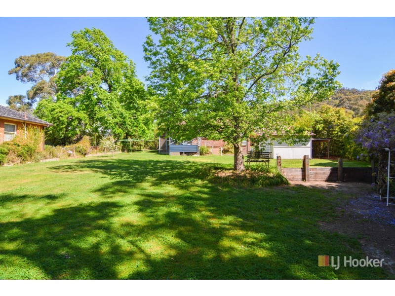 12 Birdwood Street, Lithgow NSW 2790