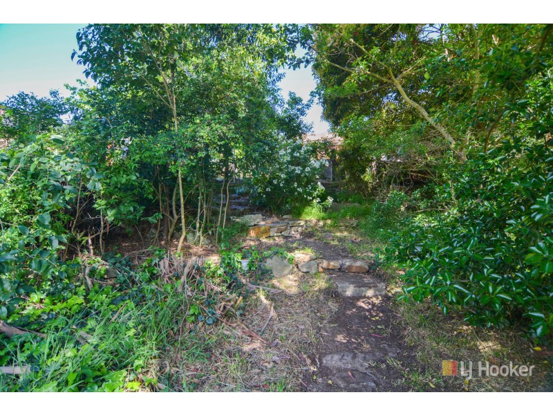 12 Birdwood Street, Lithgow NSW 2790