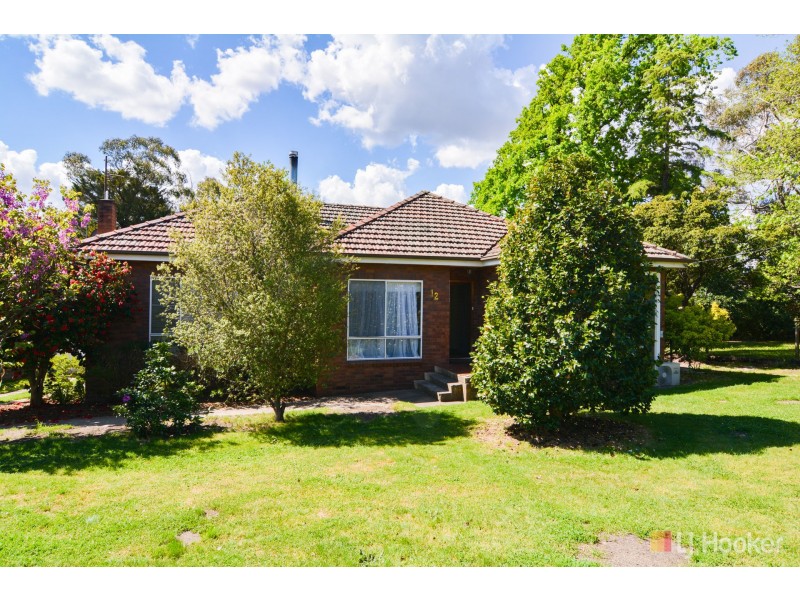 12 Birdwood Street, Lithgow NSW 2790
