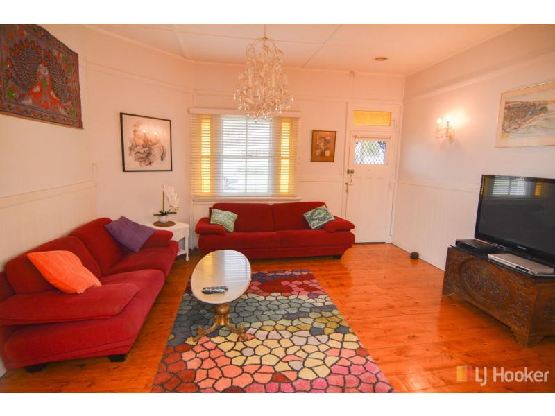 27 Brook Street, Lithgow NSW 2790