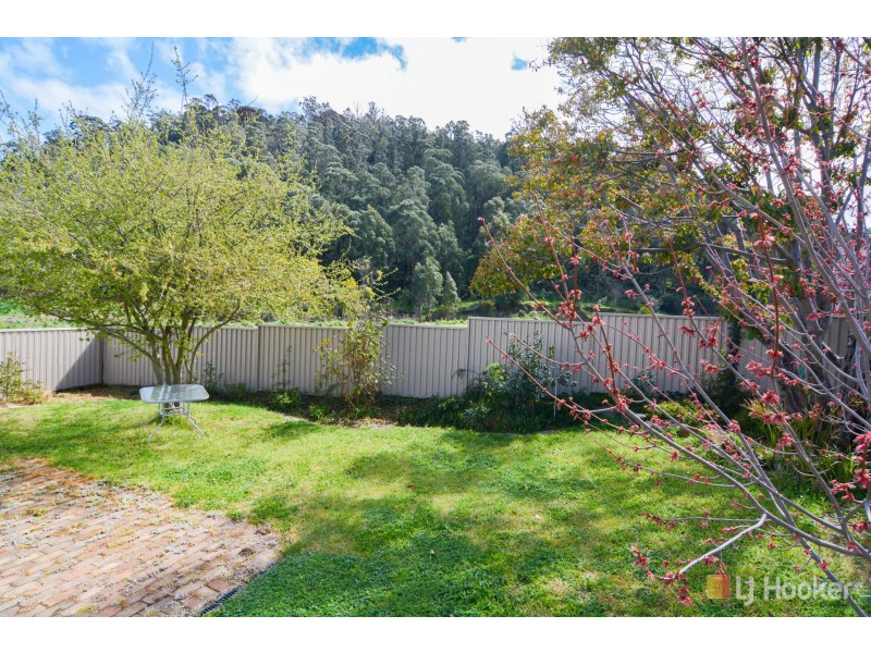 27 Brook Street, Lithgow NSW 2790