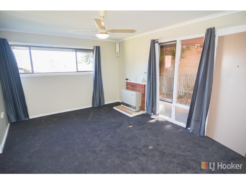 11 Hassan Street, Lithgow NSW 2790