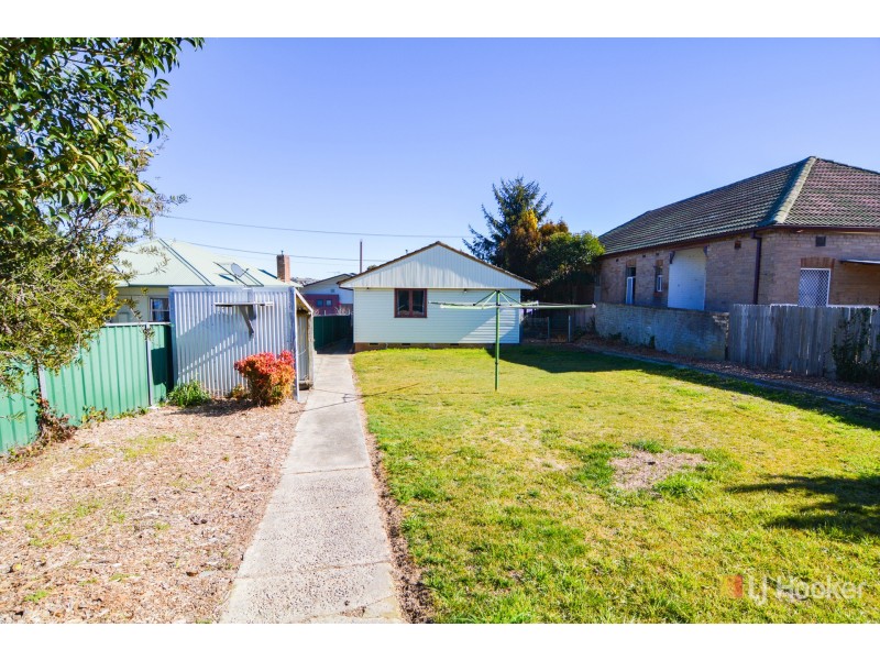 11 Hassan Street, Lithgow NSW 2790