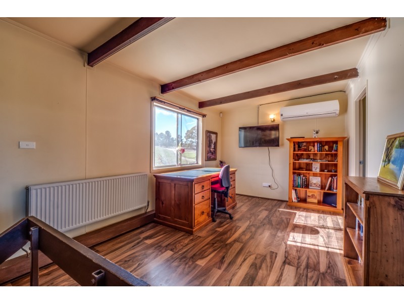 107 Reserve Road, Marrangaroo NSW 2790