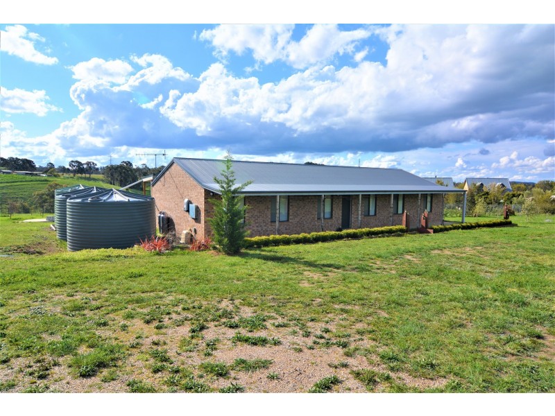 53 George Parade, Pipers Flat NSW 2847