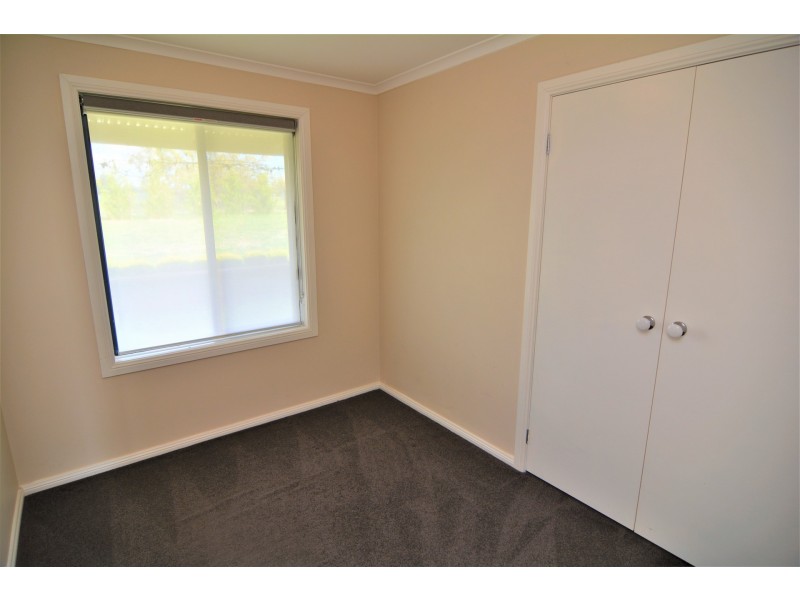 53 George Parade, Pipers Flat NSW 2847