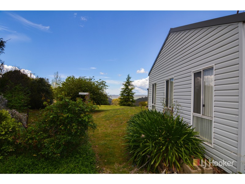 60 Daintree Close, South Bowenfels NSW 2790