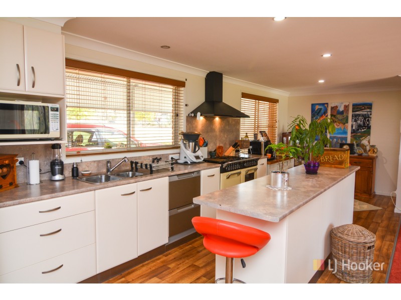 58 Kerma Crescent, Clarence NSW 2790