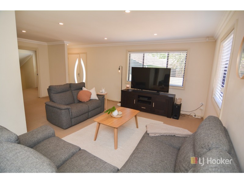 60 Musket Parade, Lithgow NSW 2790