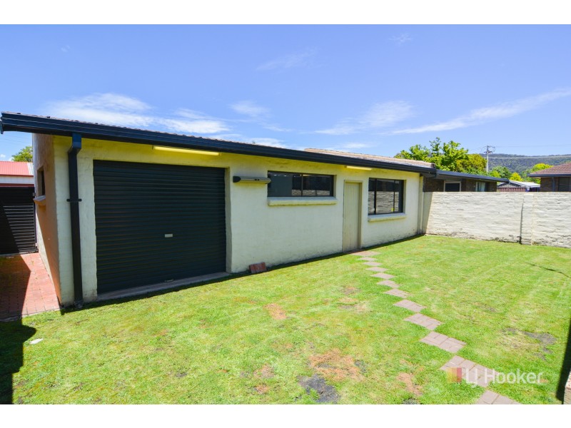 60 Musket Parade, Lithgow NSW 2790