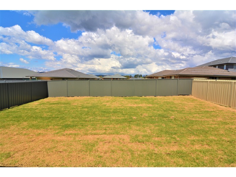 32 Henning Crescent, Wallerawang NSW 2845