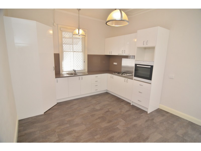 37 Calero Street, Lithgow NSW 2790