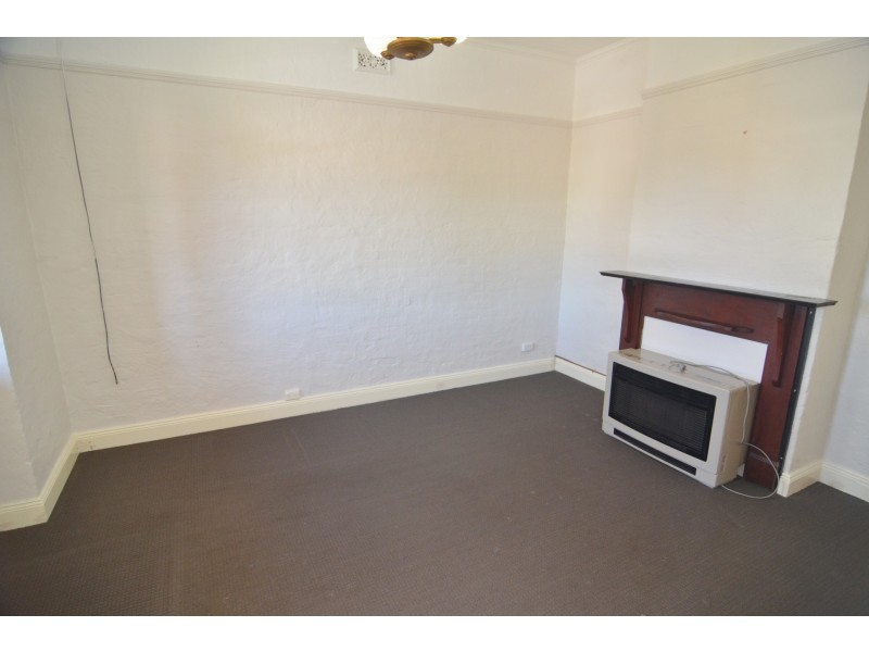 37 Calero Street, Lithgow NSW 2790