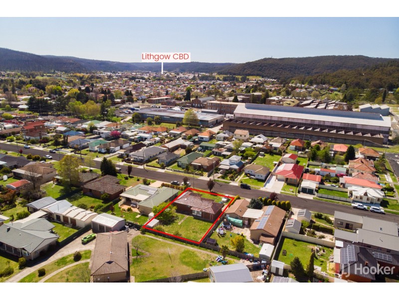 4 Rifle Parade, Lithgow NSW 2790
