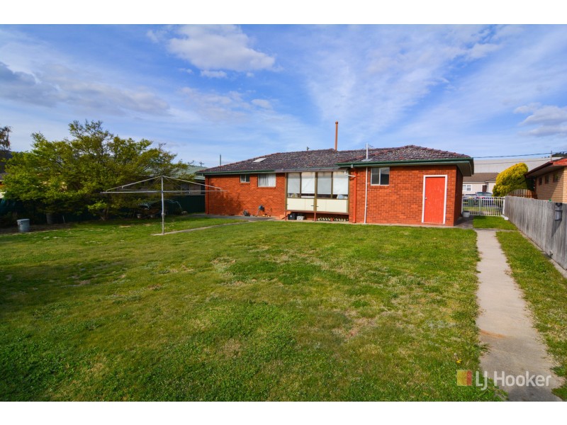 4 Rifle Parade, Lithgow NSW 2790