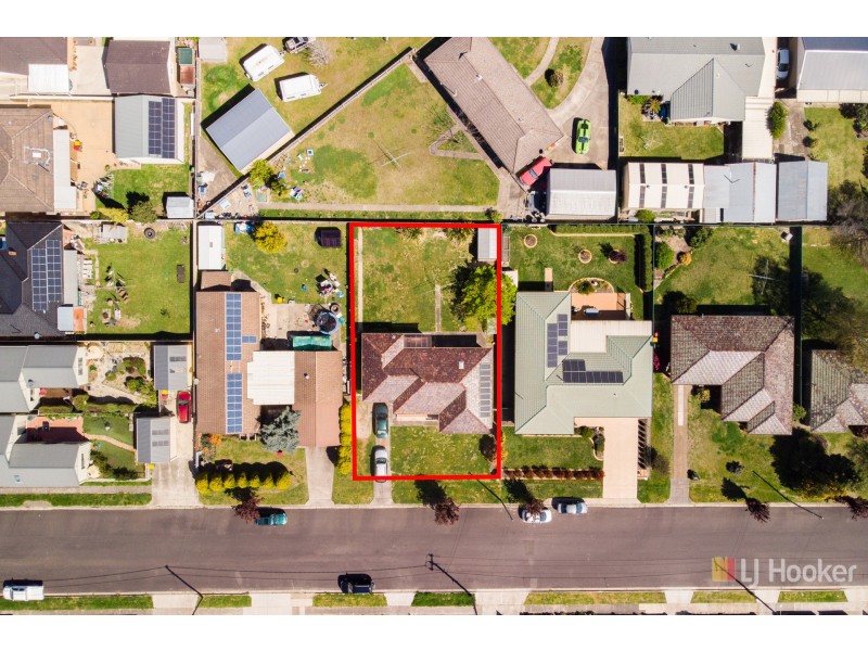 4 Rifle Parade, Lithgow NSW 2790