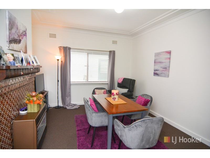 39 Rifle Parade, Lithgow NSW 2790