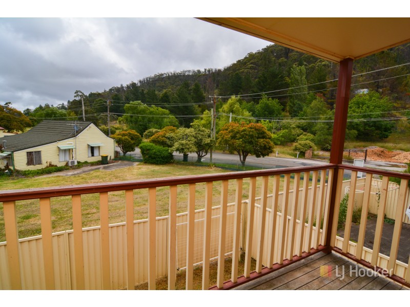 2/9 Coalbrook Street, Lithgow NSW 2790