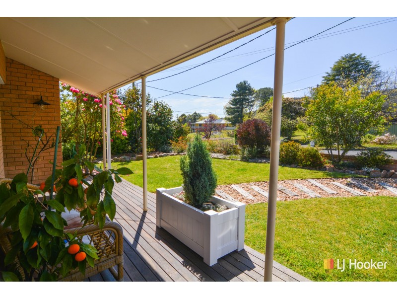 27 Lemnos Street, Lithgow NSW 2790