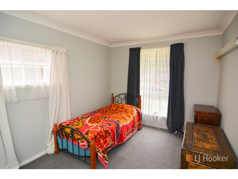 19 Chivers Close, Lithgow NSW 2790