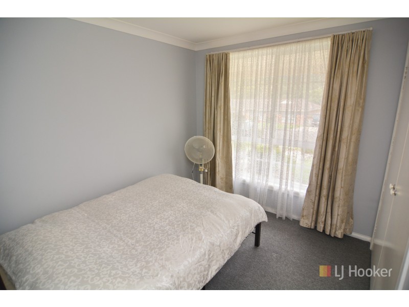 19 Chivers Close, Lithgow NSW 2790