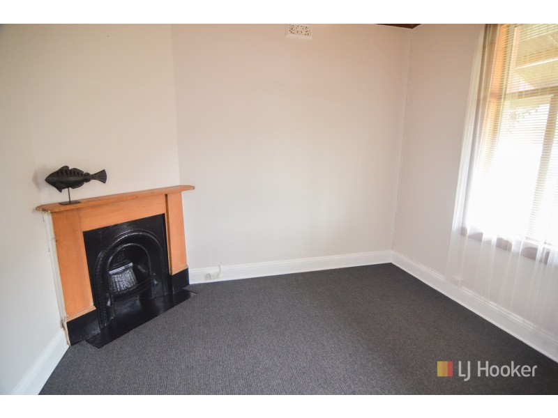 132 Macauley Street, Lithgow NSW 2790