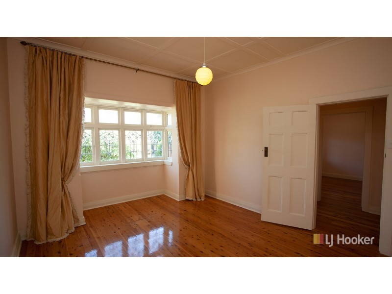 49 Chifley Road, Lithgow NSW 2790