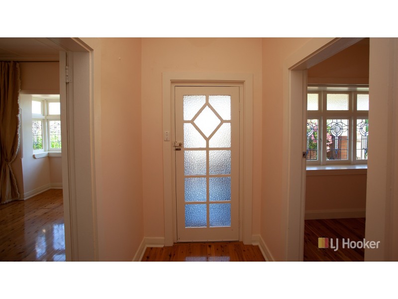 49 Chifley Road, Lithgow NSW 2790