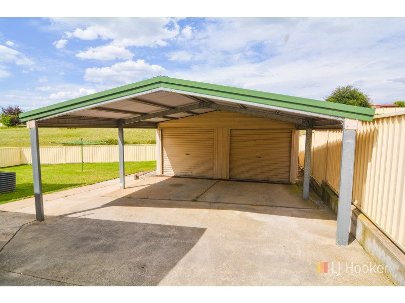 8 Cary Avenue, Wallerawang NSW 2845
