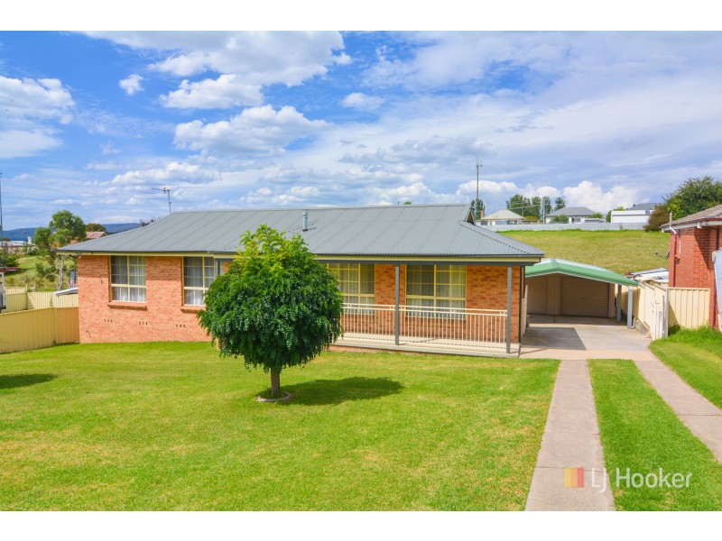 8 Cary Avenue, Wallerawang NSW 2845