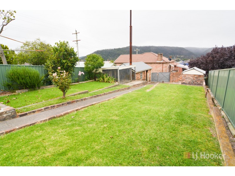 22 Hill Street, Lithgow NSW 2790