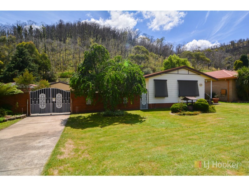 104 Sandford Avenue, Lithgow NSW 2790