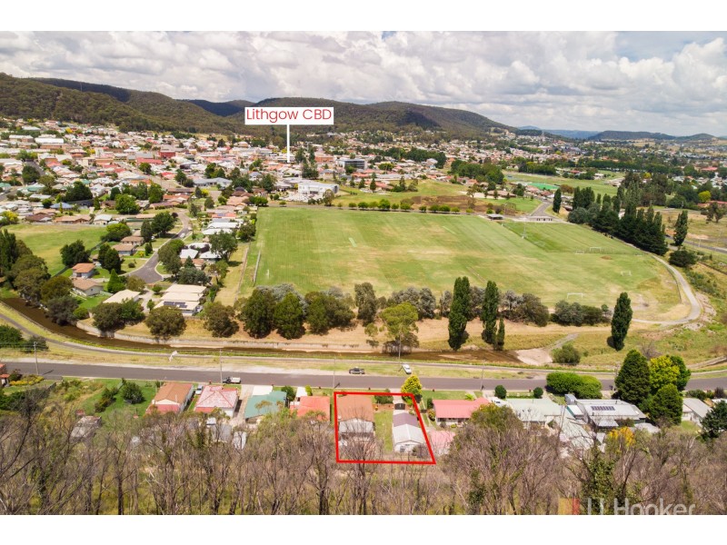 104 Sandford Avenue, Lithgow NSW 2790