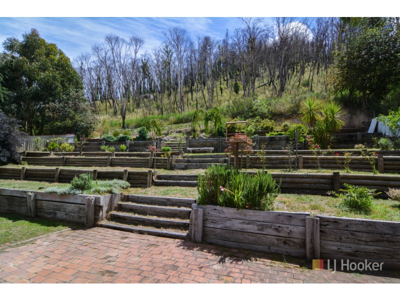 104 Sandford Avenue, Lithgow NSW 2790