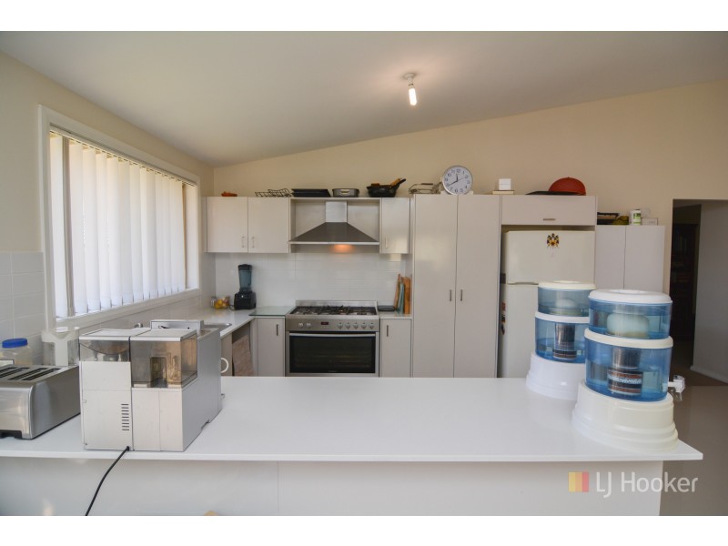 37 Henning Crescent, Wallerawang NSW 2845