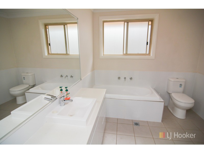 16 Henning Crescent, Wallerawang NSW 2845