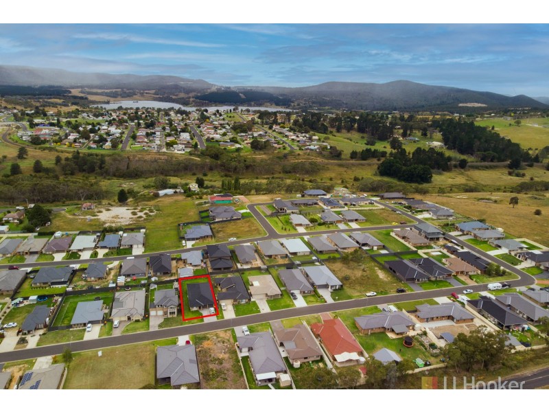 16 Henning Crescent, Wallerawang NSW 2845