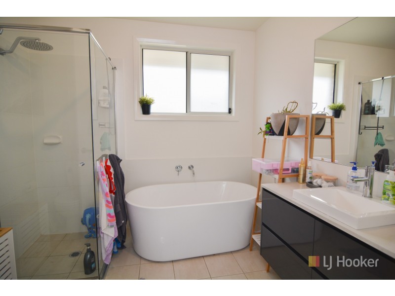 31 Henning Crescent, Wallerawang NSW 2845